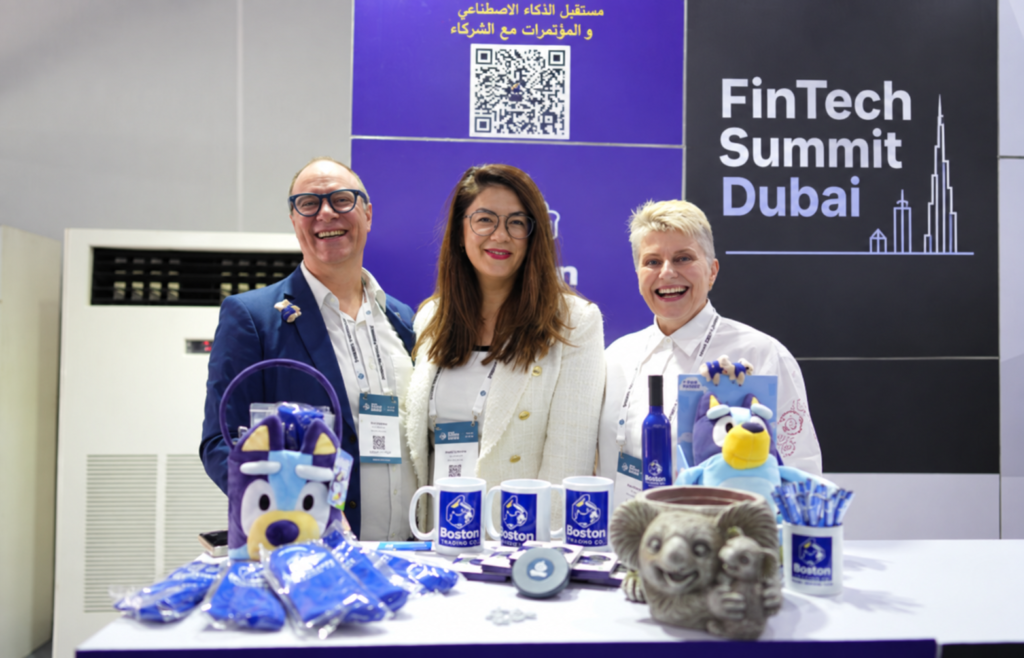 Jeremy Britton, Jennifer Robertson and Dee from BostonTrading in Dubai